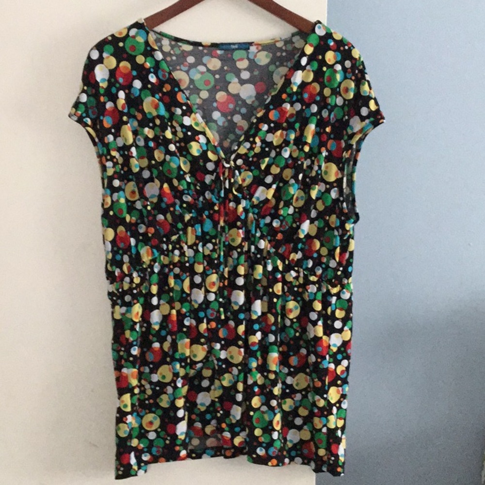 Fave Black Top with Geometric Circles